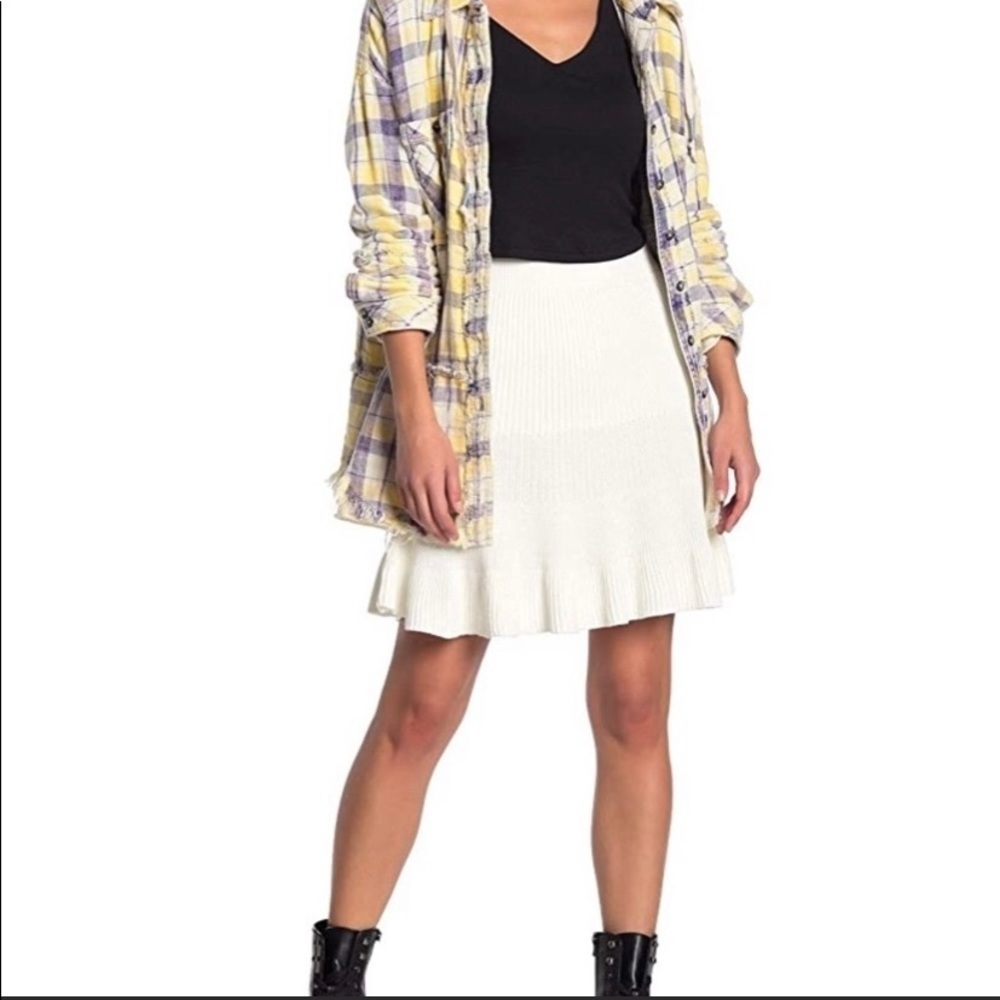 Free People NWT Solid Gold Skirt in Cream. Size S